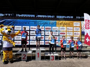 podium- cykl biegowy 2024